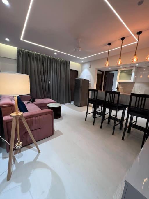 Boutique Suite Lodha Opposite Gcc Mumbai Ngoại thất bức ảnh